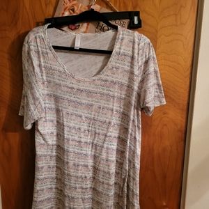 Lularoe Perfect Tee size Large